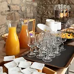Logis Restaurant Family & 3* Meyrueis
