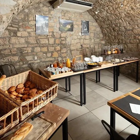 Hotel Logis Restaurant Family &