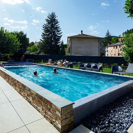 Hotel Logis Restaurant Family & 3*