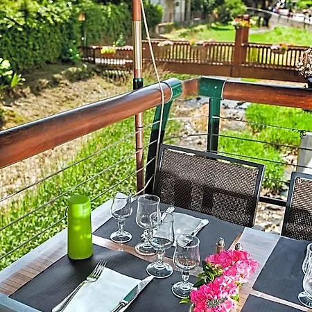 Hotel Logis Restaurant Family & Meyrueis