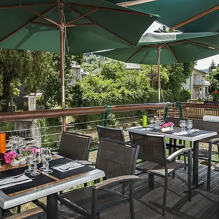 ホテル ロジ レストラン ファミリー&スパ 3*